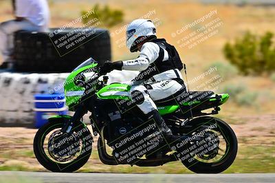 media/Apr-13-2025-TrackXperience (Sun) [[fb1ef998a6]]/Level 2 (Intermediate)/Turn 2 (Session 5)/